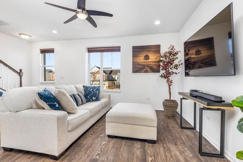 Tiny photo for 4213 Calder Lane, Aurora, IL 60504 (MLS # 12598469)