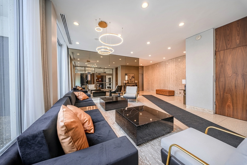 1255 N Sandburg Terrace 2606E