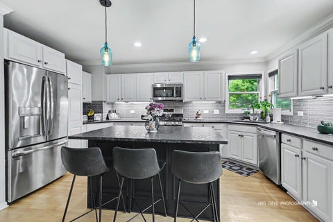 Tiny photo for 4 Mainsail Court, Third Lake, IL 60030 (MLS # 12756485)