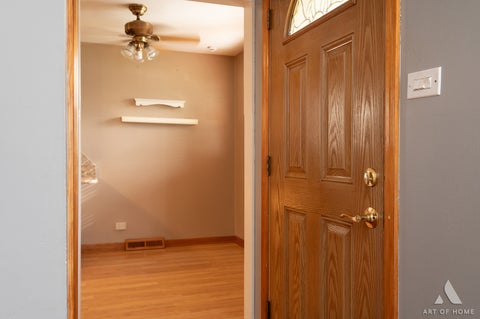 Tiny photo for 5900 107th Street, Chicago Ridge, IL 60415 (MLS # 12754719)