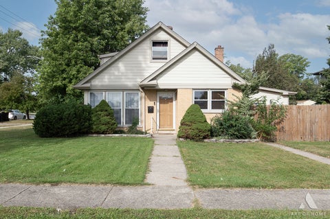 Photo of 5900 107th Street, Chicago Ridge, IL 60415 (MLS # 12754719)