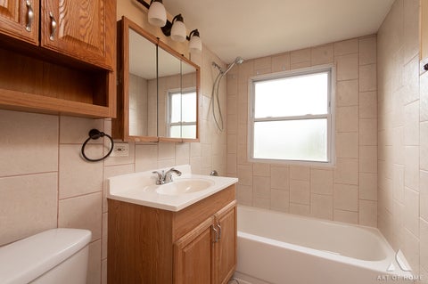 Tiny photo for 5900 107th Street, Chicago Ridge, IL 60415 (MLS # 12754719)