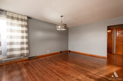 Tiny photo for 5900 107th Street, Chicago Ridge, IL 60415 (MLS # 12754719)