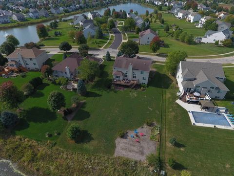 Tiny photo for 6508 Waterford Drive, McHenry, IL 60050 (MLS # 12635123)