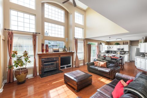 Tiny photo for 2151 KEMMERER Lane, Bolingbrook, IL 60490 (MLS # 12486976)