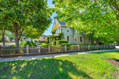 Tiny photo for 428 W State Street, Geneva, IL 60134 (MLS # 12750712)