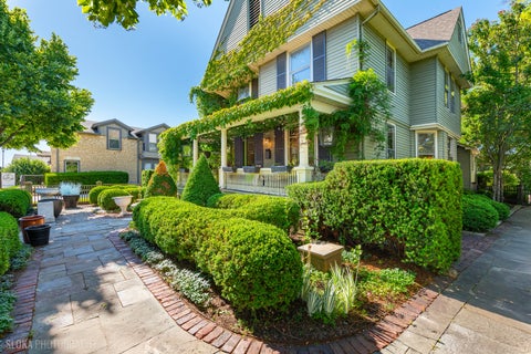 Tiny photo for 428 W State Street, Geneva, IL 60134 (MLS # 12750712)