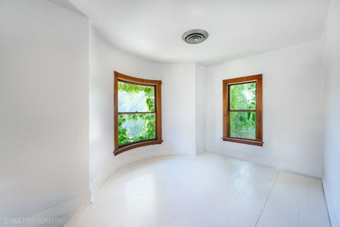 Tiny photo for 428 W State Street, Geneva, IL 60134 (MLS # 12750712)