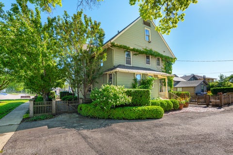 Tiny photo for 428 W State Street, Geneva, IL 60134 (MLS # 12750712)