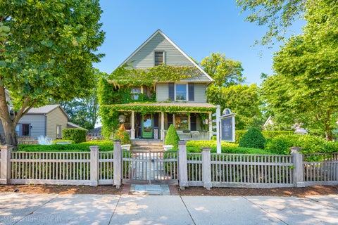 Tiny photo for 428 W State Street, Geneva, IL 60134 (MLS # 12750712)