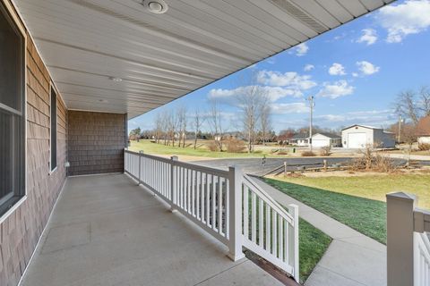 Tiny photo for 2849 262nd Street, Dewitt, IA 52742 (MLS # 100000559)