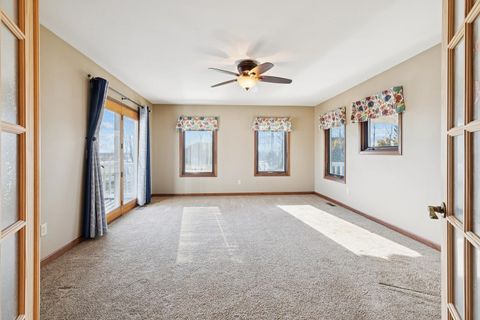 Tiny photo for 2849 262nd Street, Dewitt, IA 52742 (MLS # 100000559)