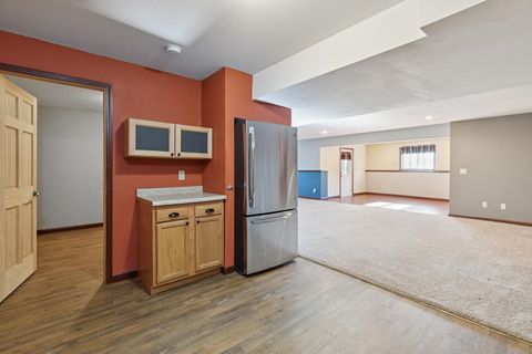 Tiny photo for 2849 262nd Street, Dewitt, IA 52742 (MLS # 100000559)