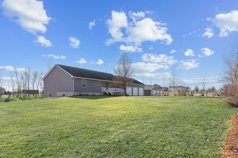 Tiny photo for 2849 262nd Street, Dewitt, IA 52742 (MLS # 100000559)