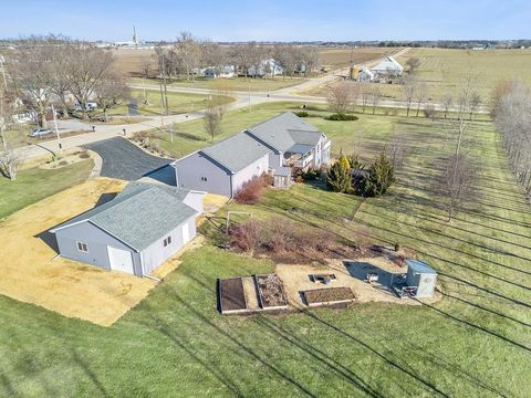 Tiny photo for 2849 262nd Street, Dewitt, IA 52742 (MLS # 100000559)