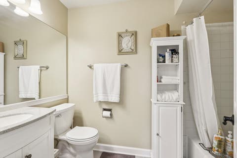 Tiny photo for 1350 Rock Cove Court, Hoffman Estates, IL 60192 (MLS # 12724976)