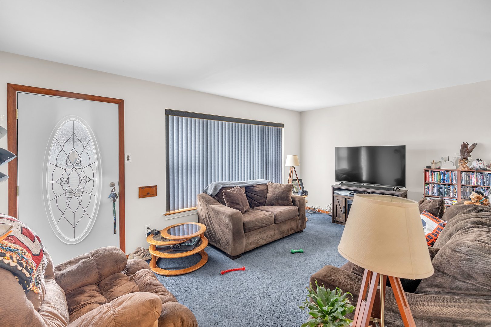 17617 Burnham Avenue