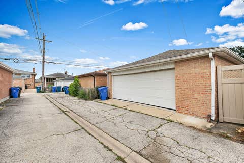 Tiny photo for 7539 W Strong Street, Harwood Heights, IL 60706 (MLS # 12732695)