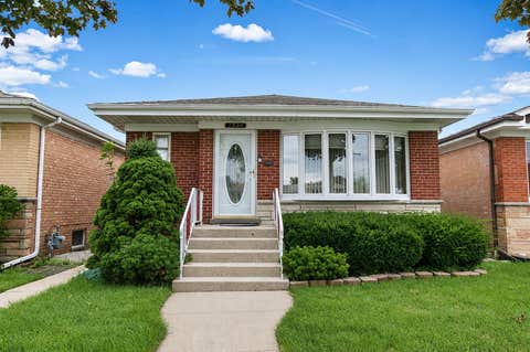 Photo of 7539 W Strong Street, Harwood Heights, IL 60706 (MLS # 12732695)