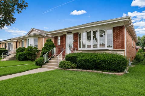 Tiny photo for 7539 W Strong Street, Harwood Heights, IL 60706 (MLS # 12732695)