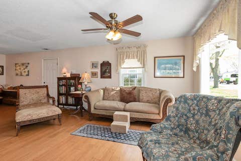 Tiny photo for 10252 Huntington Court, Orland Park, IL 60462 (MLS # 12616086)