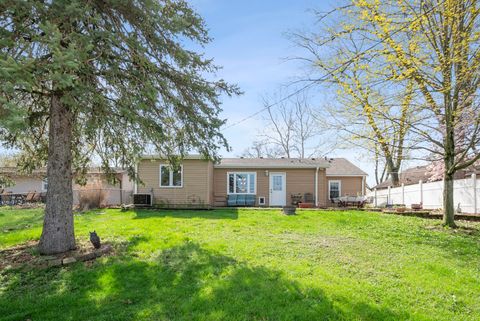 Tiny photo for 10252 Huntington Court, Orland Park, IL 60462 (MLS # 12616086)