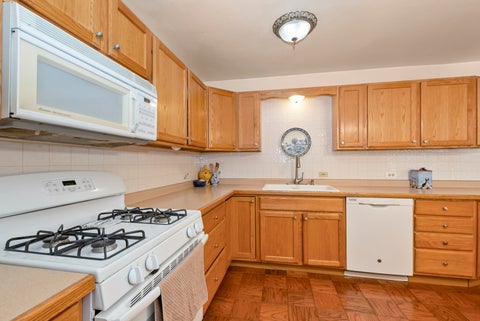 Tiny photo for 10252 Huntington Court, Orland Park, IL 60462 (MLS # 12616086)