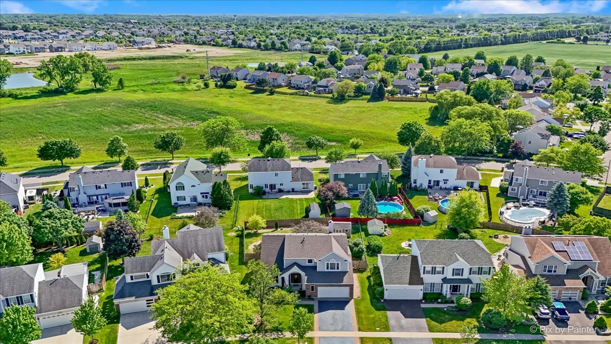 5418 Crossview Lane