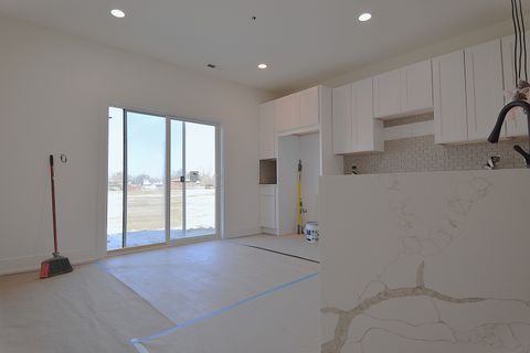 Tiny photo for 7421 Covington Place, Justice, IL 60458 (MLS # 12420616)