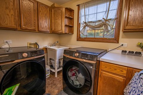 Tiny photo for 1201 Pinetree Lane, Bartlett, IL 60103 (MLS # 12608264)