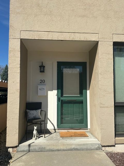 Tiny photo for 20 Oak Tree Court #20, Elmhurst, IL 60126 (MLS # 12596295)