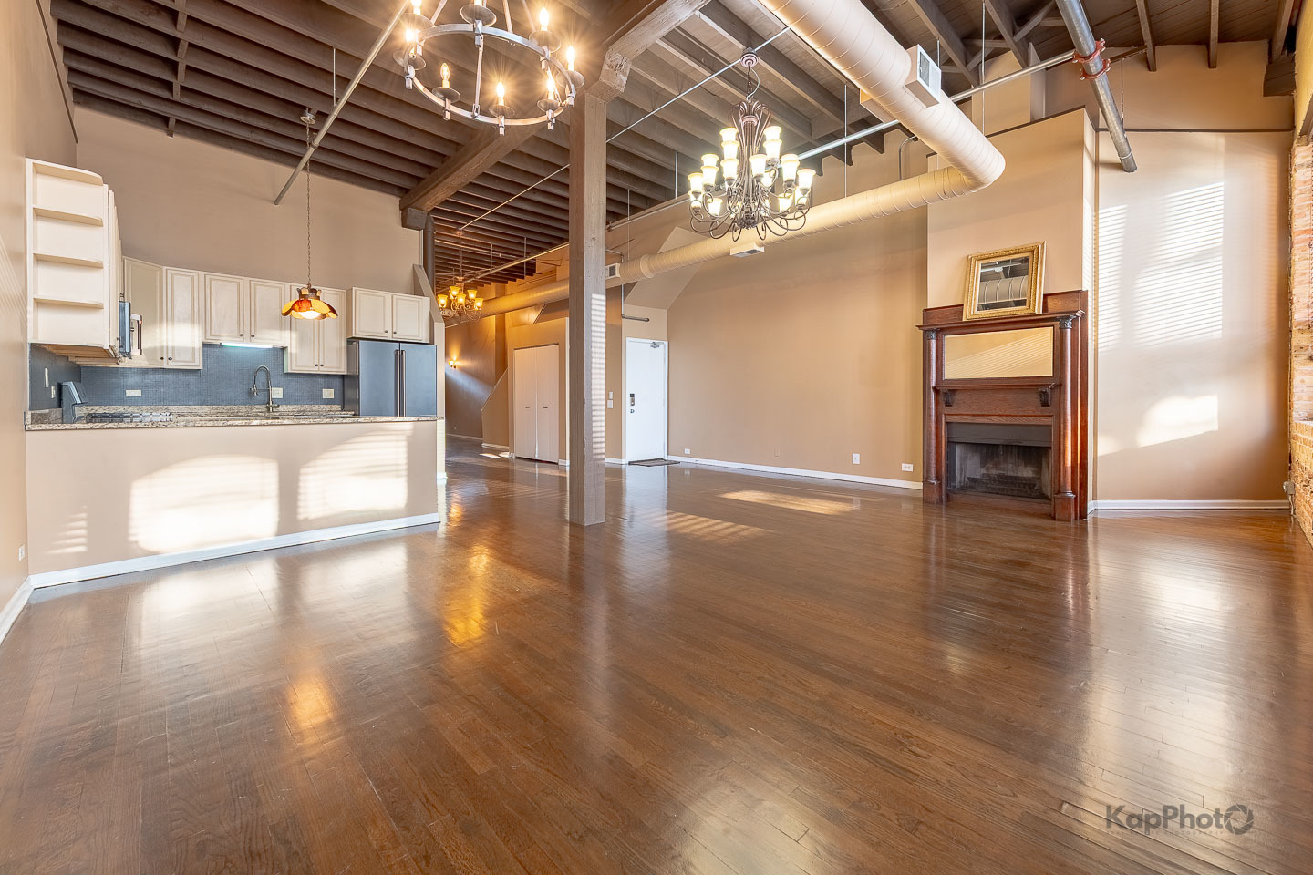 22 N Morgan Street 211