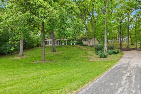 Tiny photo for 61 Timberlake Road, Barrington, IL 60010 (MLS # 12759954)