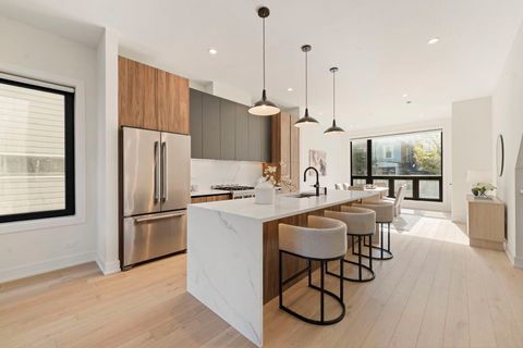 Tiny photo for 2852 W Lyndale Street #1, Chicago, IL 60647 (MLS # 12521369)