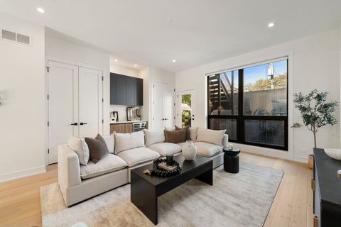 Tiny photo for 2852 W Lyndale Street #1, Chicago, IL 60647 (MLS # 12521369)