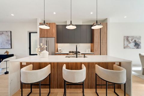 Tiny photo for 2852 W Lyndale Street #1, Chicago, IL 60647 (MLS # 12521369)