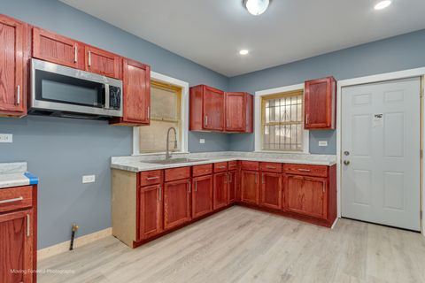 Tiny photo for 8714 S May Street, Chicago, IL 60620 (MLS # 12583897)