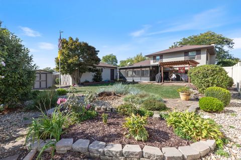 Tiny photo for 3832 Buck Avenue, Joliet, IL 60431 (MLS # 12508334)