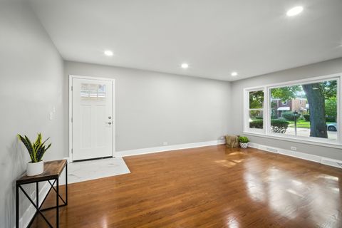 Tiny photo for 8915 Laramie Avenue, Skokie, IL 60077 (MLS # 12546039)