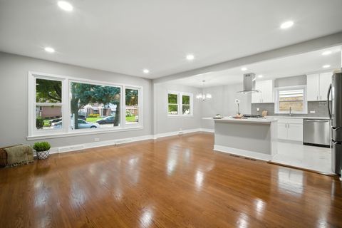 Tiny photo for 8915 Laramie Avenue, Skokie, IL 60077 (MLS # 12546039)