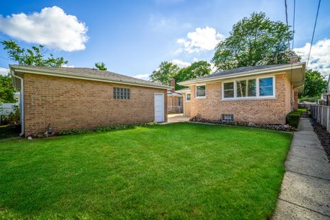 Tiny photo for 8915 Laramie Avenue, Skokie, IL 60077 (MLS # 12546039)