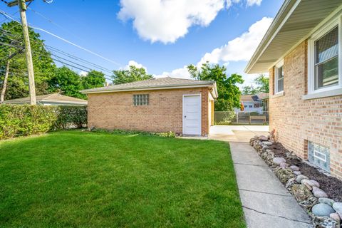Tiny photo for 8915 Laramie Avenue, Skokie, IL 60077 (MLS # 12546039)