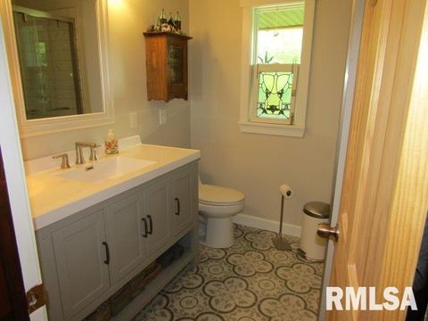 Tiny photo for 72 Shewmaker Road, Cave In Rock, IL 62919 (MLS # EB458156)