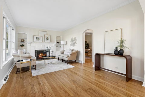 Tiny photo for 1121 S Villa Avenue, Villa Park, IL 60181 (MLS # 12789422)