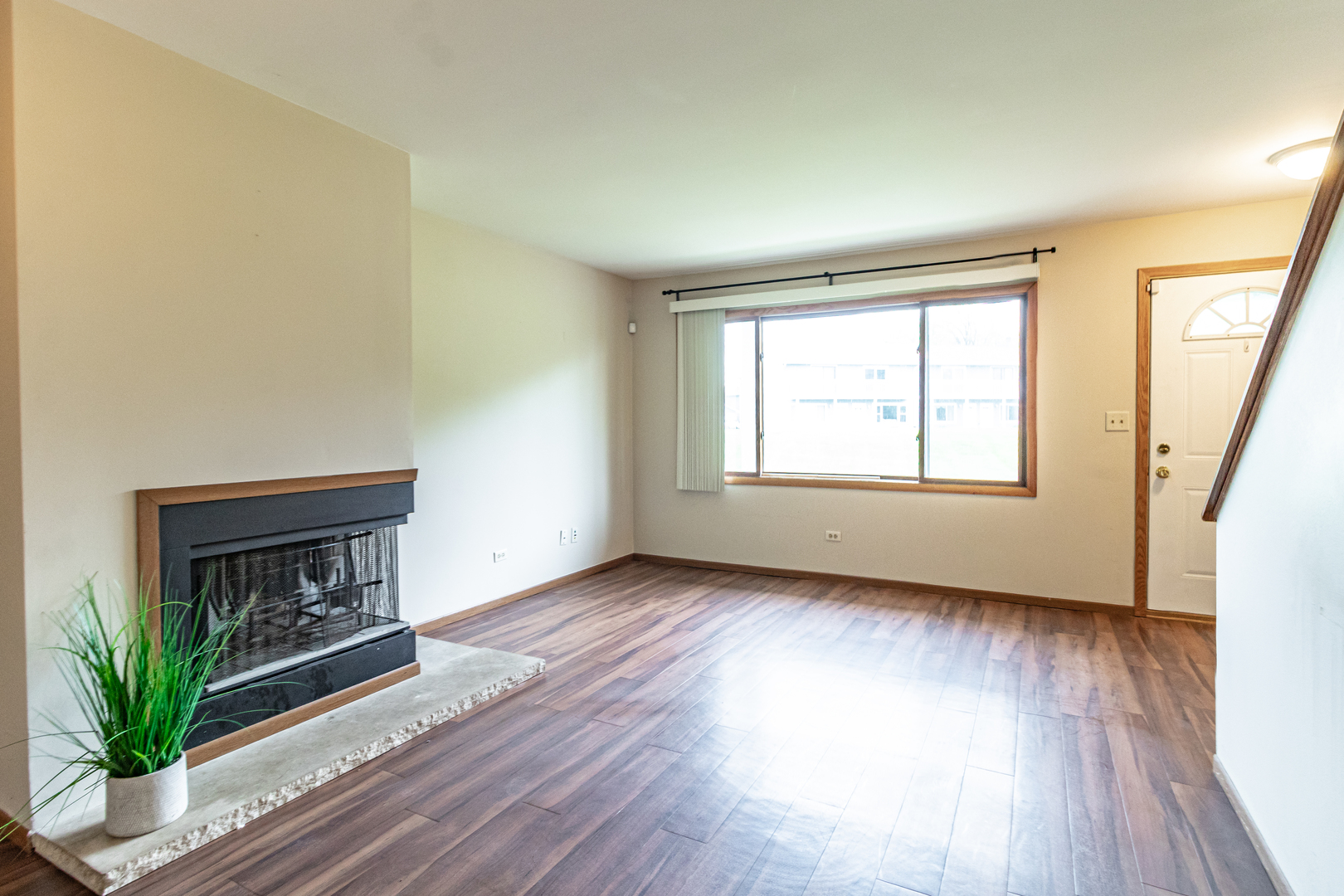 17490 W Chestnut Lane 10D