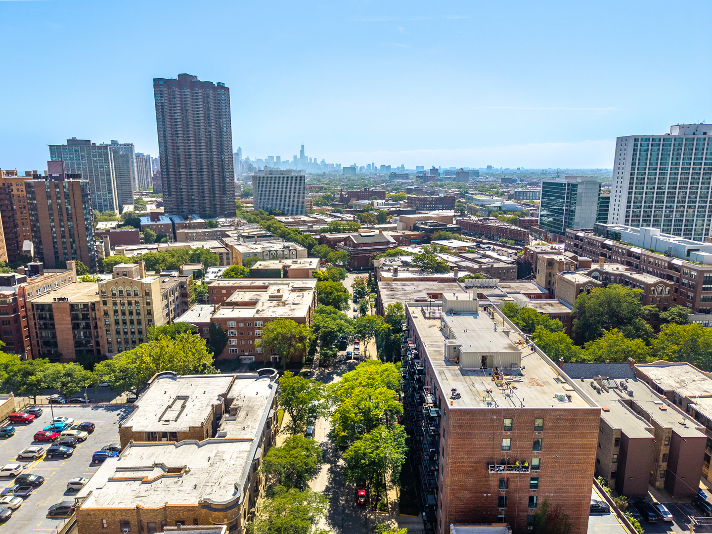 3900 N Pine Grove Avenue 911