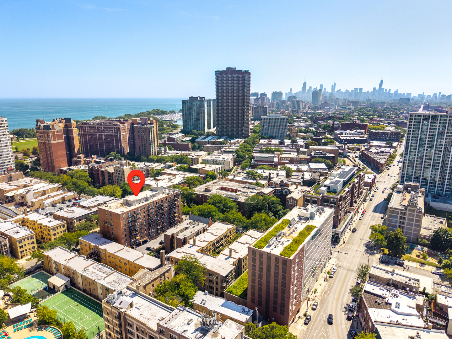 3900 N Pine Grove Avenue 911