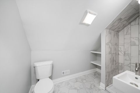 Tiny photo for 5237 S Long Avenue, Chicago, IL 60638 (MLS # 12479089)