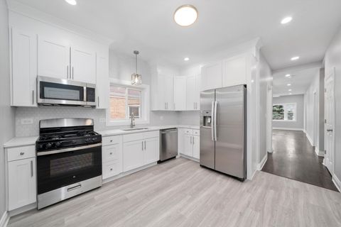 Tiny photo for 5237 S Long Avenue, Chicago, IL 60638 (MLS # 12479089)