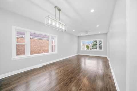 Tiny photo for 5237 S Long Avenue, Chicago, IL 60638 (MLS # 12479089)